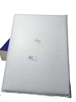 New International Bible(NIV)  with jacket1973-1984 (Refurblished)